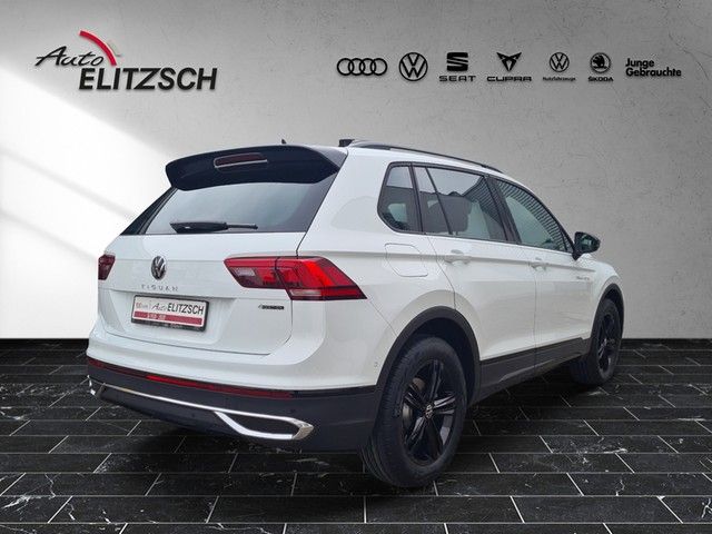 Fahrzeugabbildung Volkswagen Tiguan TDI Urban-Sport DSG 4M R-Line LED AHK Nav