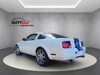 Ford Mustang Automatik V6