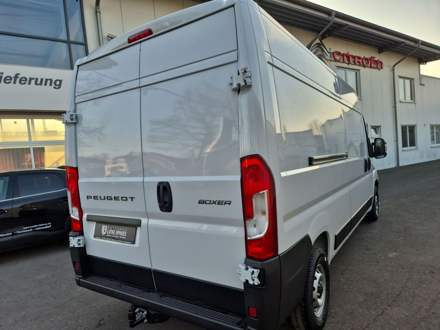Fahrzeugabbildung Peugeot Boxer KW 35 L3H2 BlueHDi 140 AHK-abn. Navi
