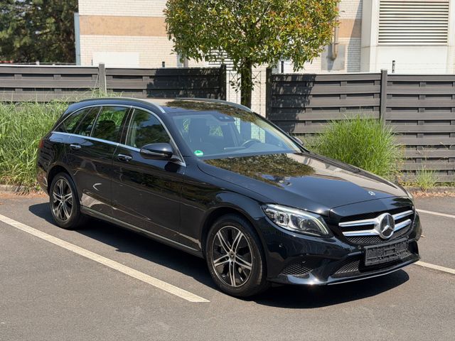 MERCEDES-BENZ C 300 d T 4Matic,Auto,Leder,Navi