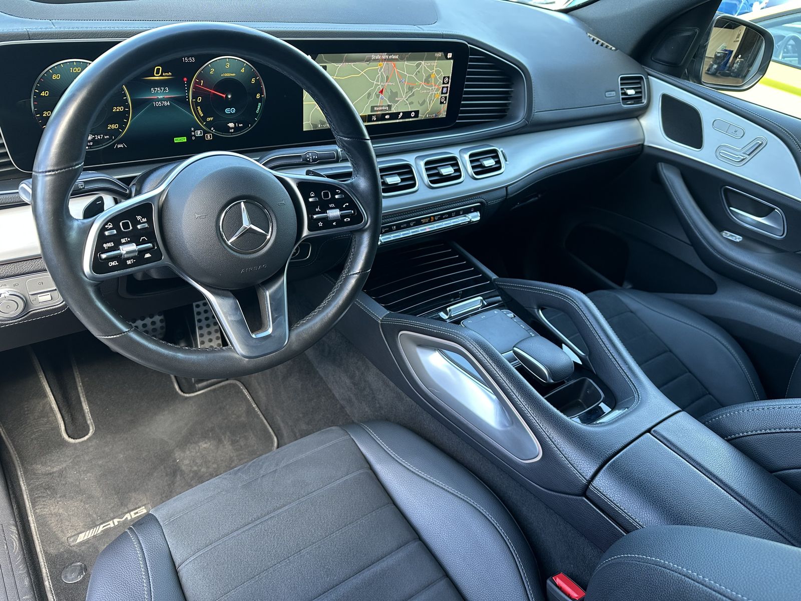 Fahrzeugabbildung Mercedes-Benz GLE 350de 4Matic AMG-Line NAV+LED+AHK+HEAD-UP+DD