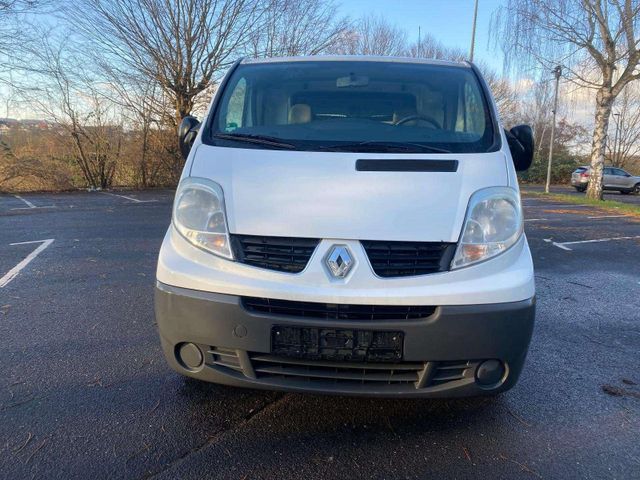 Renault Trafic L1H1 2,7t  bitte lesen