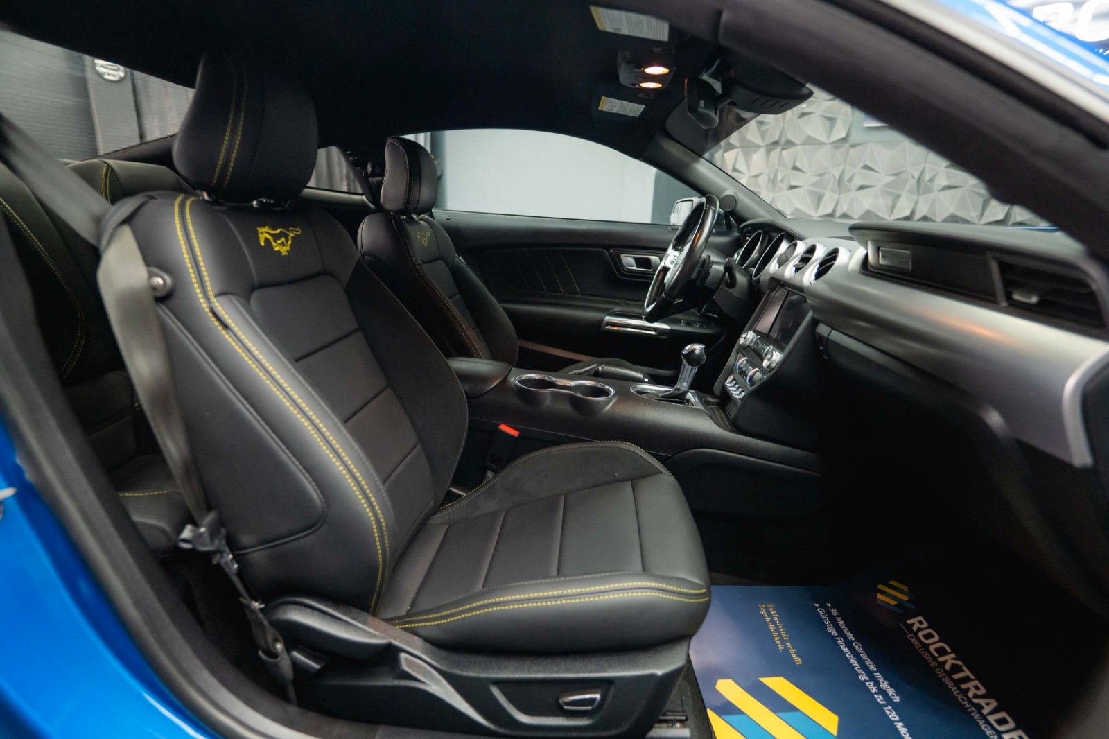 Fahrzeugabbildung Ford Mustang Shelby GT 500 Coupe Performance LED