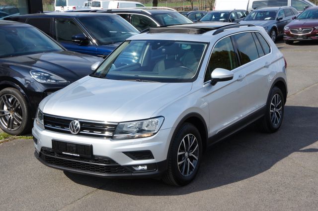 Volkswagen Tiguan Comfortline *ACC*AHK*PANO*VIRTUAL*NAV*APP