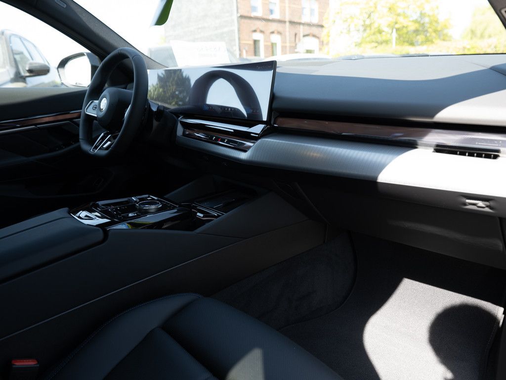 BMW 520 - Bild 8