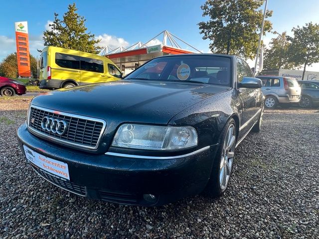 Audi S8 4.2 tiptronic quattro