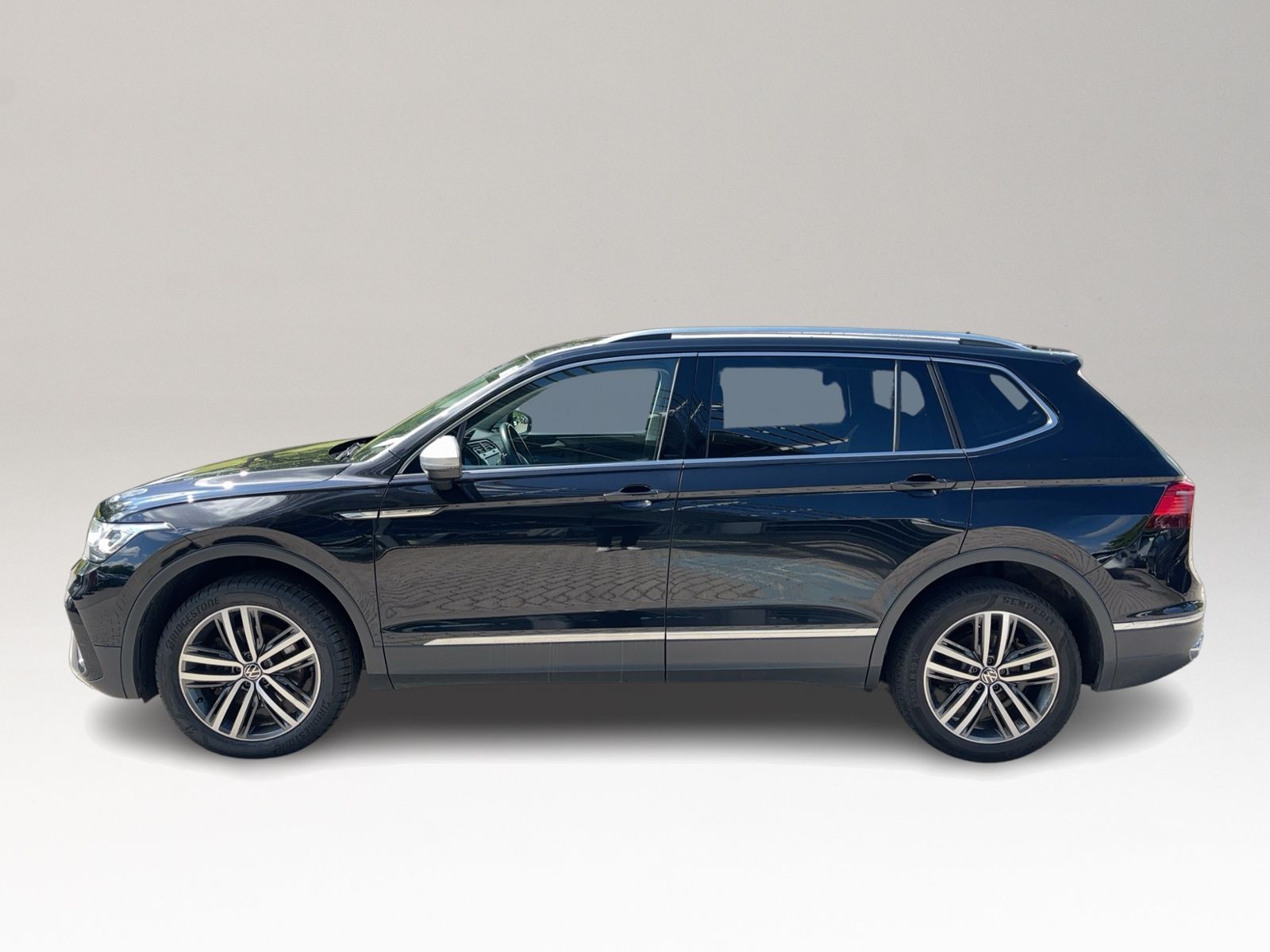 Tiguan Allspace Elegance 4Motion 2.0 TDI, AHK, B