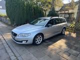 Volvo V70 D4 Kombi Black Edition Aut.*Navi*Xenon*Leder - Volvo V70: Edition
