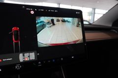 Fahrzeugabbildung Tesla Model 3 Standard Range Plus NAVI/KAMERA/SH/PANO