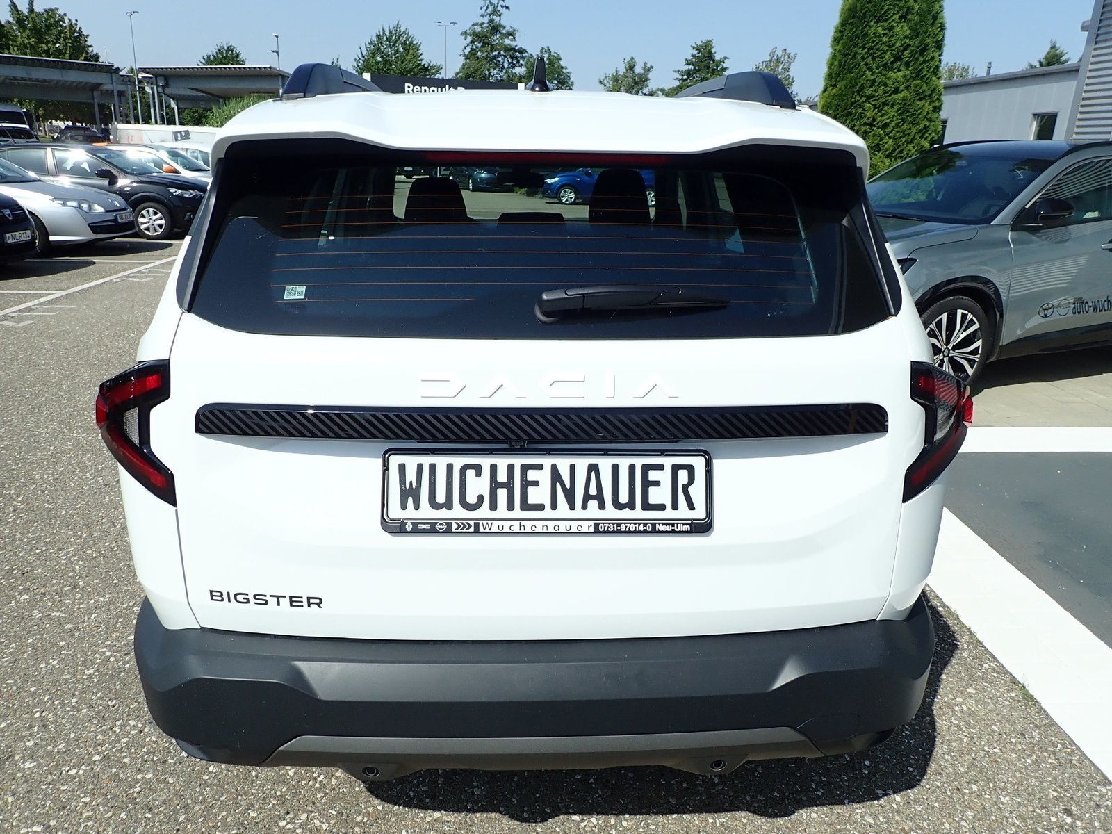 Fahrzeugabbildung Dacia Bigster Expression TCe 140