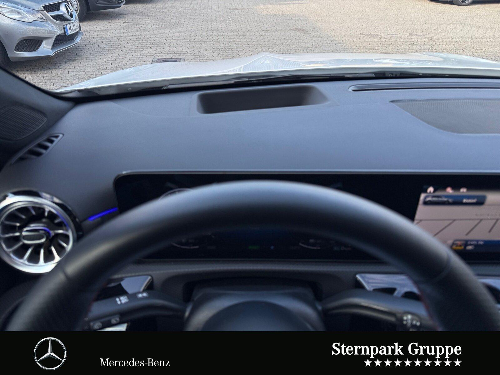 Mercedes-Benz A 250 e Hybrid AMG Pano+Night+HuD+Memo+AHK+MB+BC