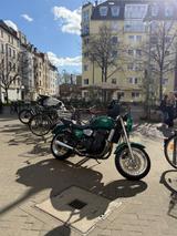 Triumph Legend 900 - TRIUMPH 2000