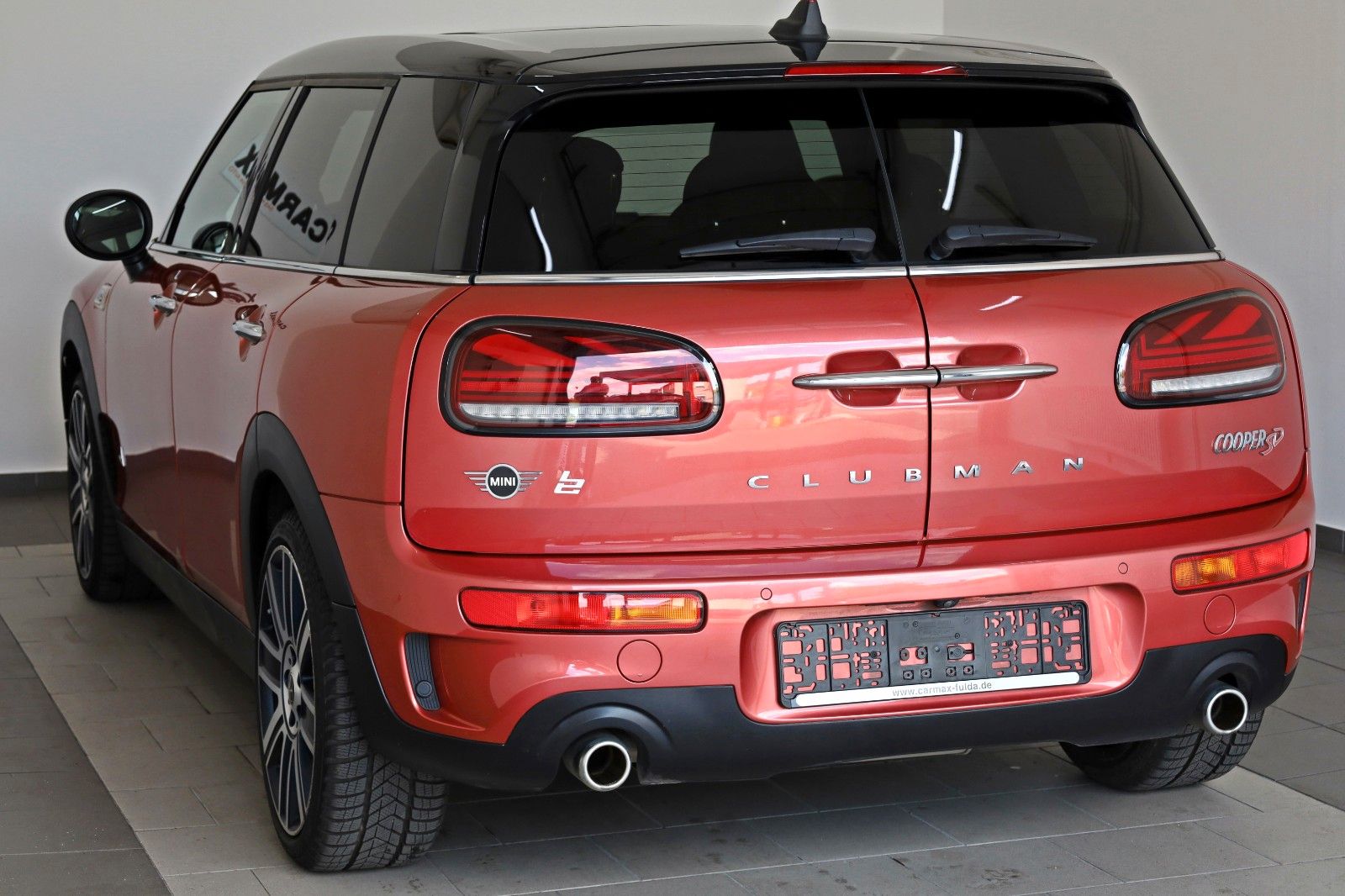 Fahrzeugabbildung MINI Clubman SD Cooper All4 Navi,LED,PanDach,Harman/K