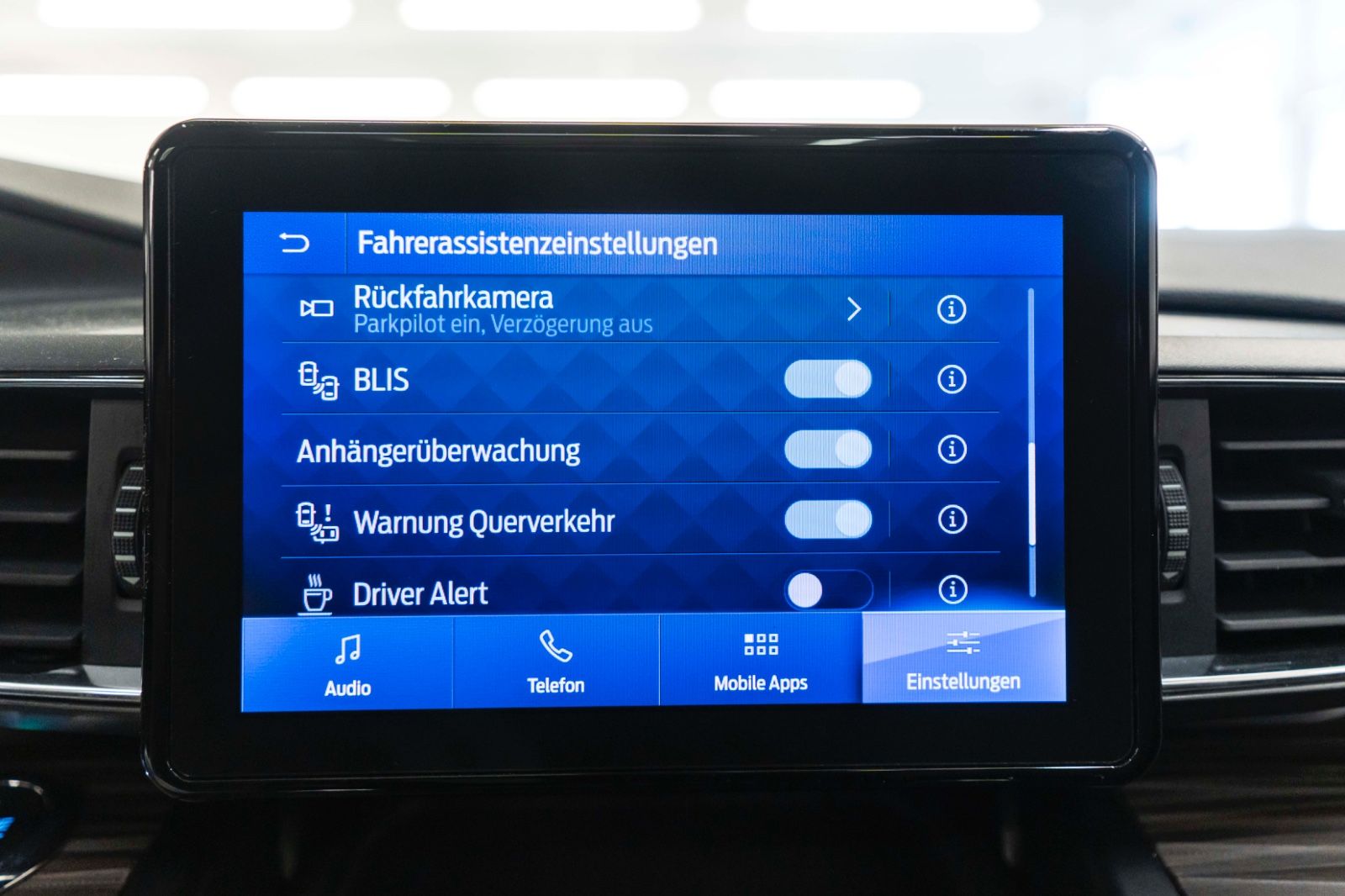 Fahrzeugabbildung Ford Explorer Hybrid Limited 3,3L ACC 360° LED B&O