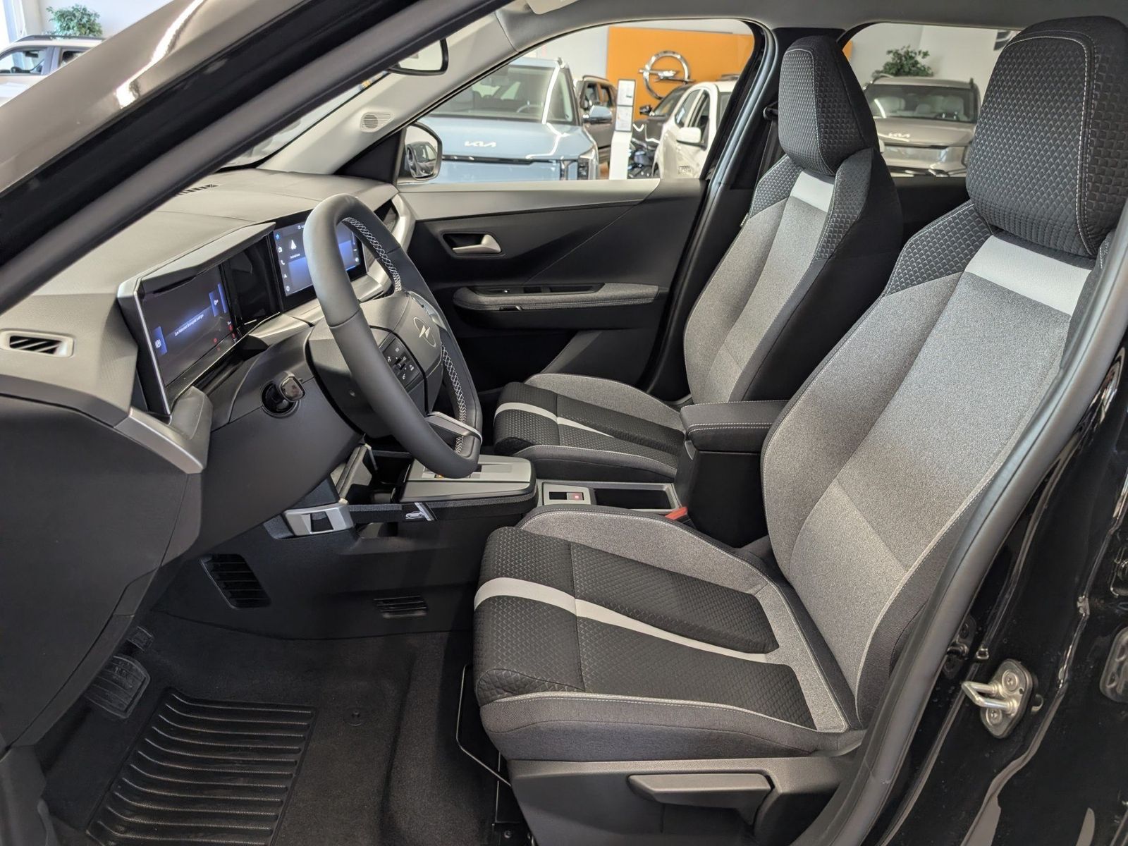 OPEL Frontera 1.2 GS Hybrid eDCT Kamera Navi – Bild 8