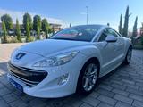 Peugeot RCZ Basis --NAVI--XENON--LEDER-- - Peugeot RCZ R mit Benzin-Antrieb
