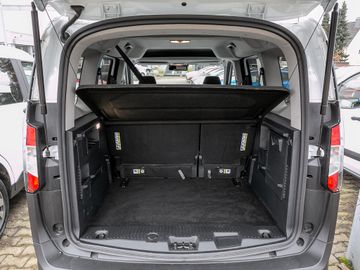 Ford Tourneo Courier 1.0 Titanium Assistenz-Paket