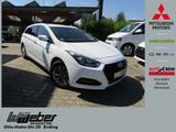 Hyundai i40 2.0 GDI Trend KOMBI SHZ GRA NAVI FSE - Hyundai i40 mit Benzin-Antrieb: Kombi, 2.0