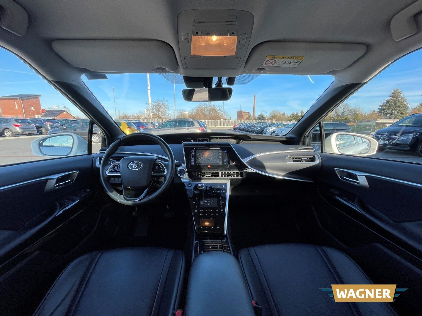 Fahrzeugabbildung Toyota Mirai FuelCell Wasserstoff Automatik Leder