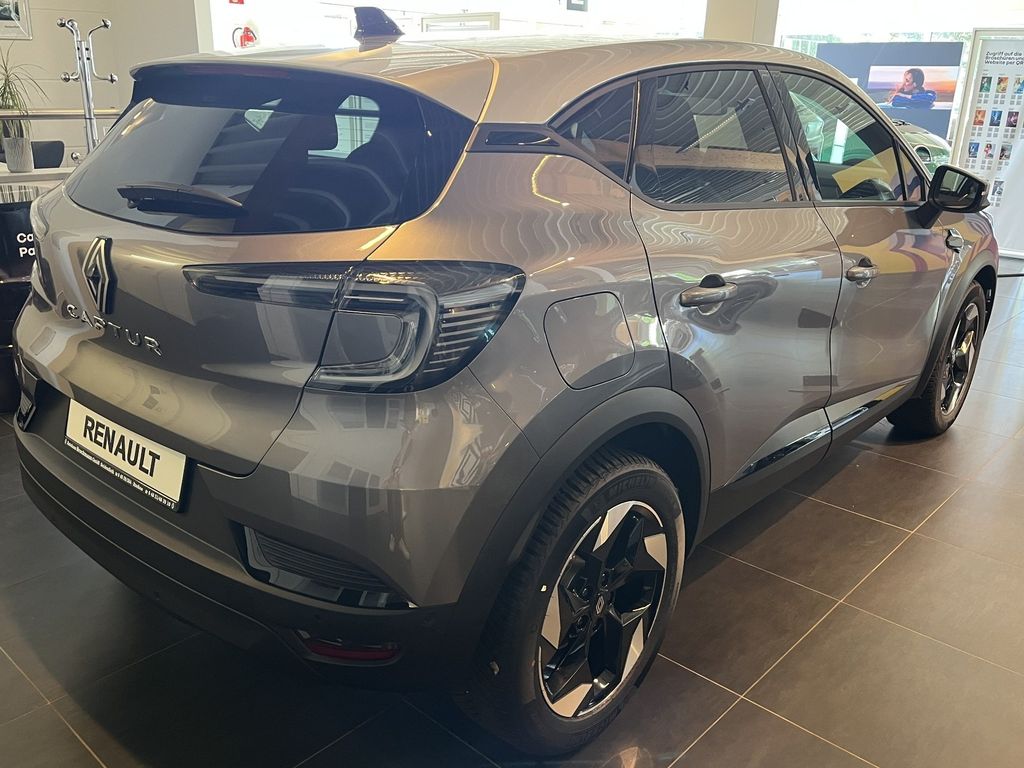 RENAULT Captur - Bild 3