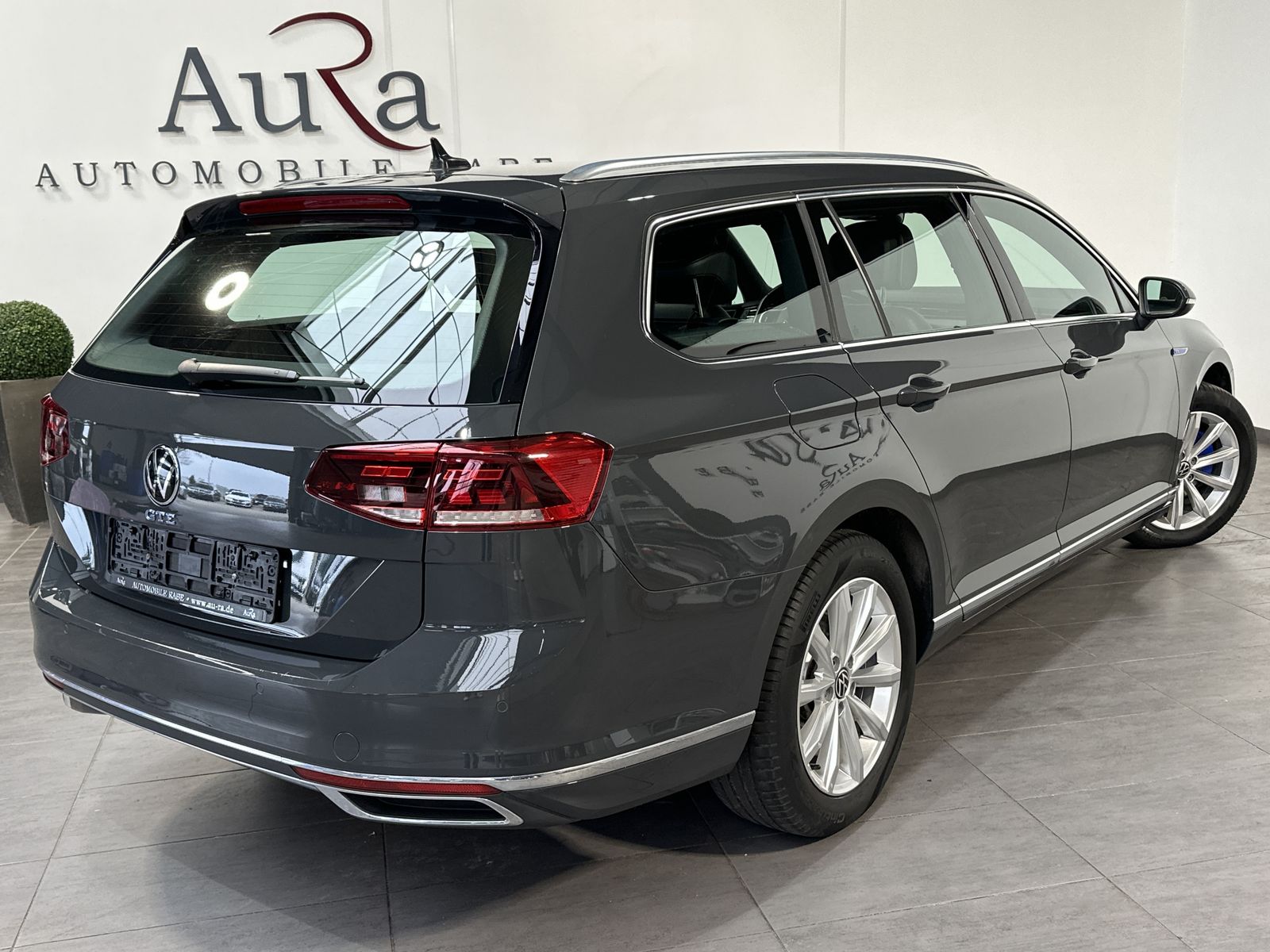 Fahrzeugabbildung Volkswagen Passat Variant 1.4 TSI GTE NAV+LED+AHK+HUD+KAM