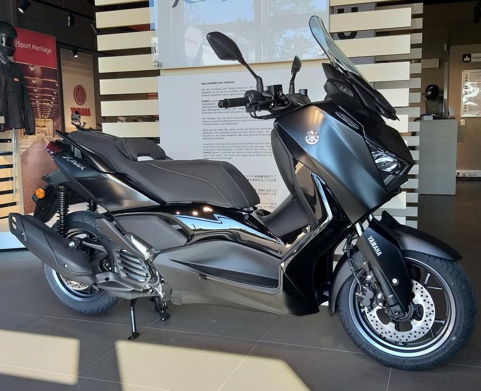 Yamaha XMAX 125 TECH MAX 