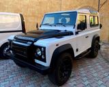 Land Rover LAND ROVER Defender 90 2.2 TD4 Station Wagon n1 - Land Rover Defender Kombi Gebrauchtwagen