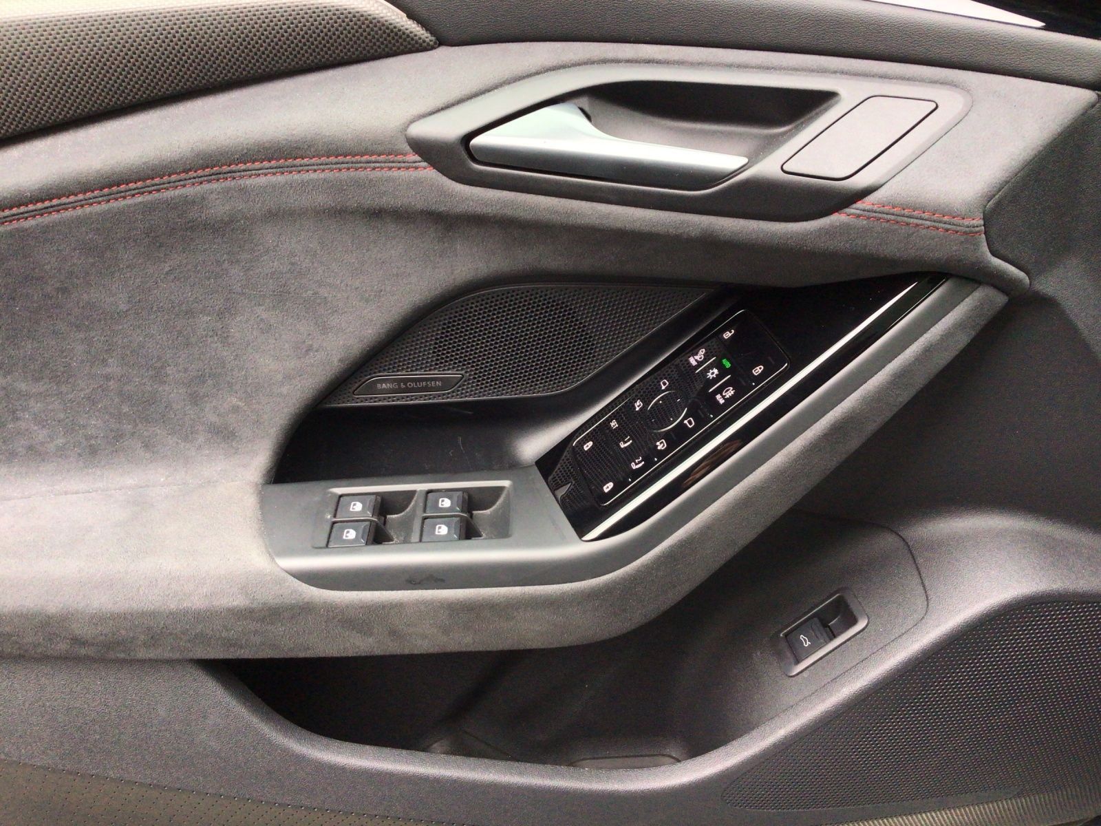 Audi S6 e-tron - Bild 9