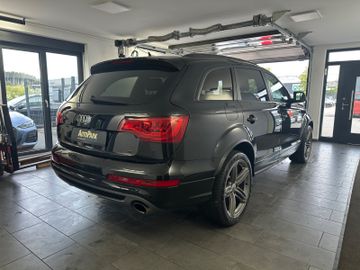 Audi Q7 - 4
