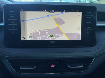 Skoda Fabia IV 1.0 TSI Style *ACC*CAM*LED*NAV*SHZ* ALU