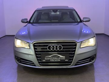 Audi A8 - 6