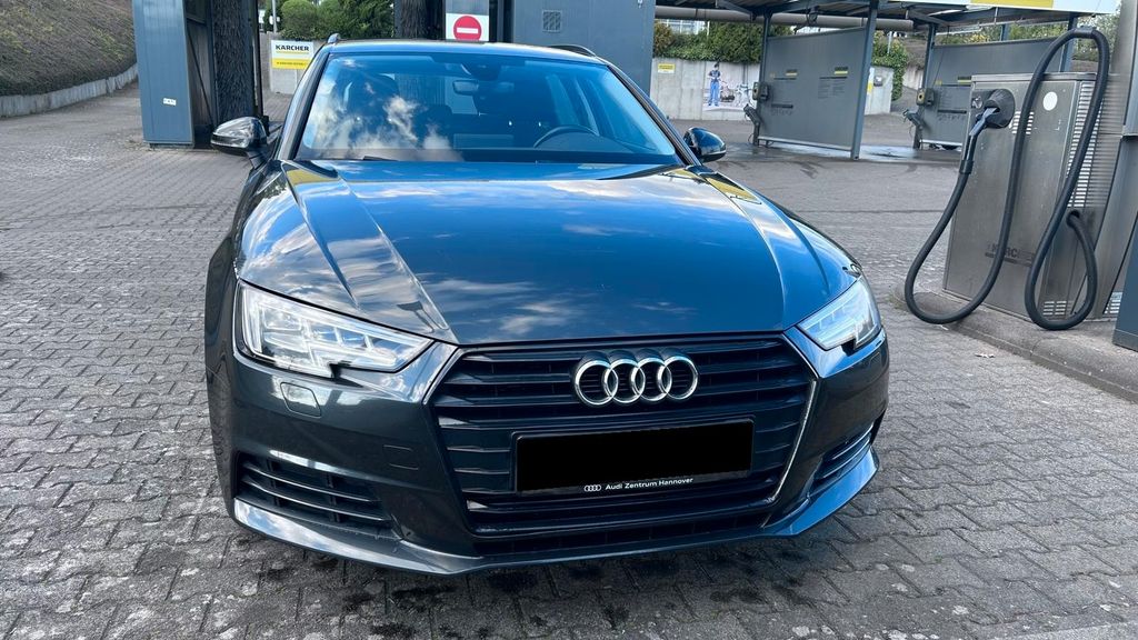 Image of Audi A4