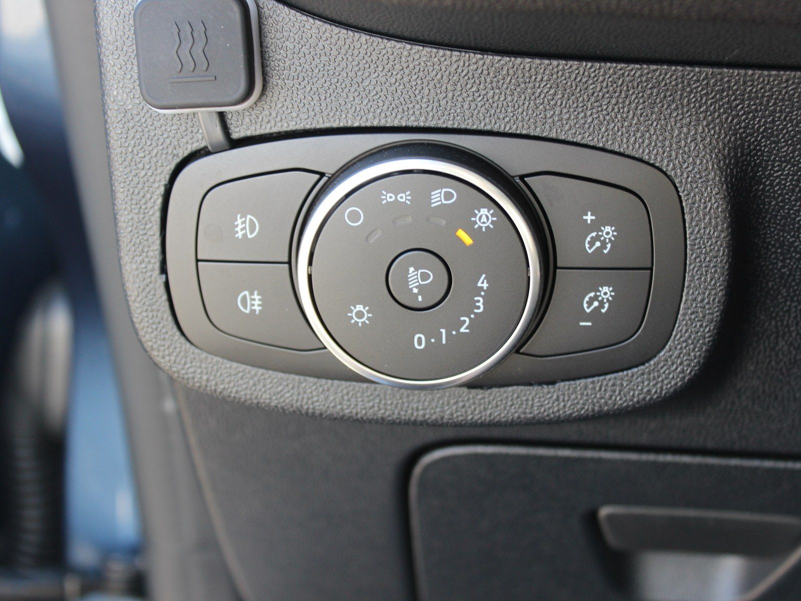 Fahrzeugabbildung Ford Fiesta Titanium 1,0 EcoBoost