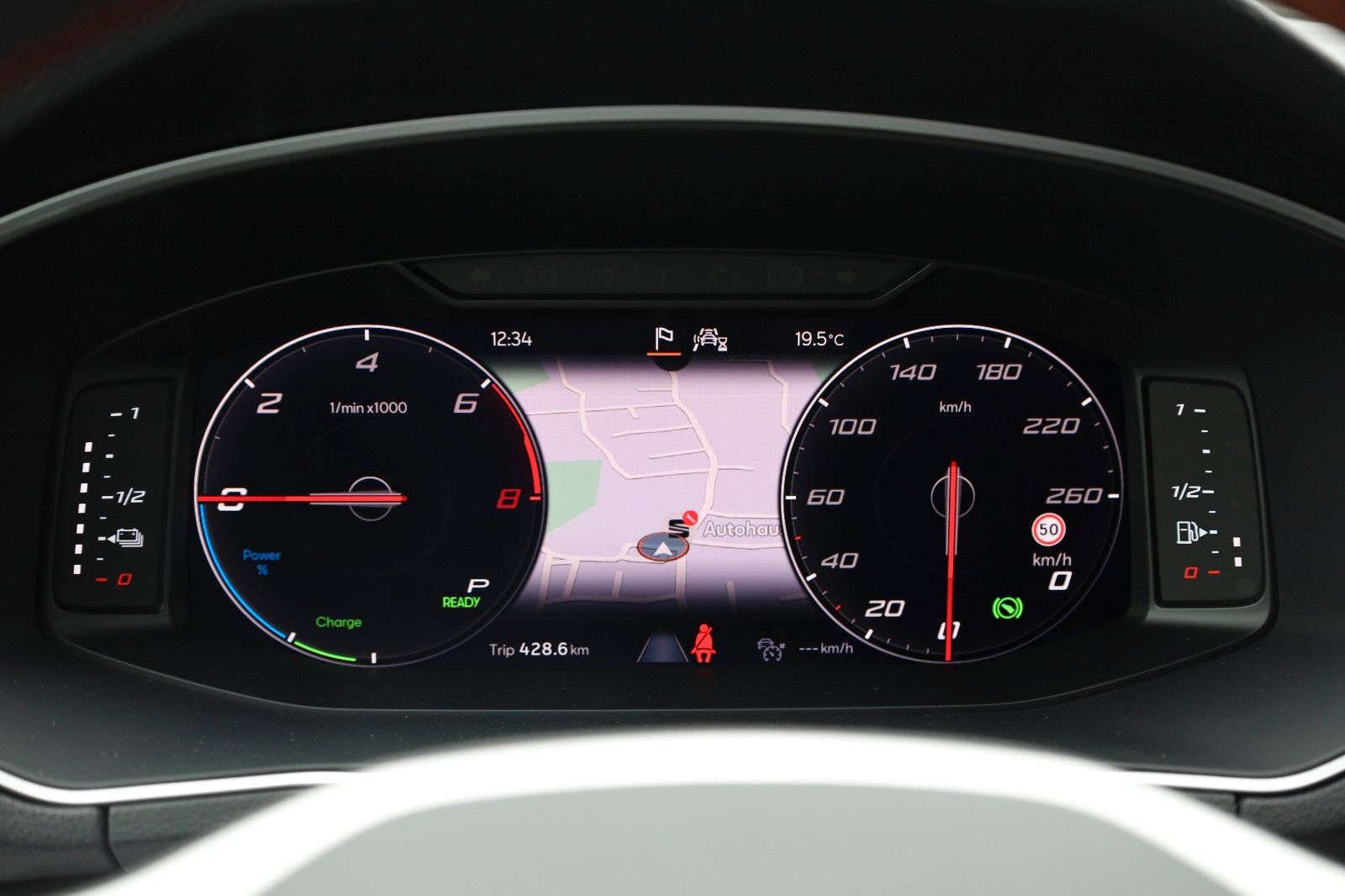 Fahrzeugabbildung SEAT Tarraco 1.4 e-HYBRID FR *SHZ*LED*AHK schwenkbar