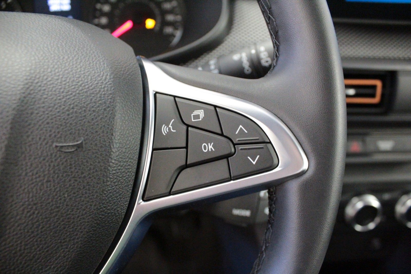 Fahrzeugabbildung Dacia Sandero TCe 100  Eco G   Benzin  + LPG