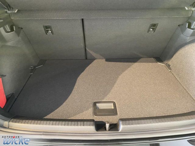 Polo 1.0 TSI DSG R-Line KLIMA PDC LM FELGEN