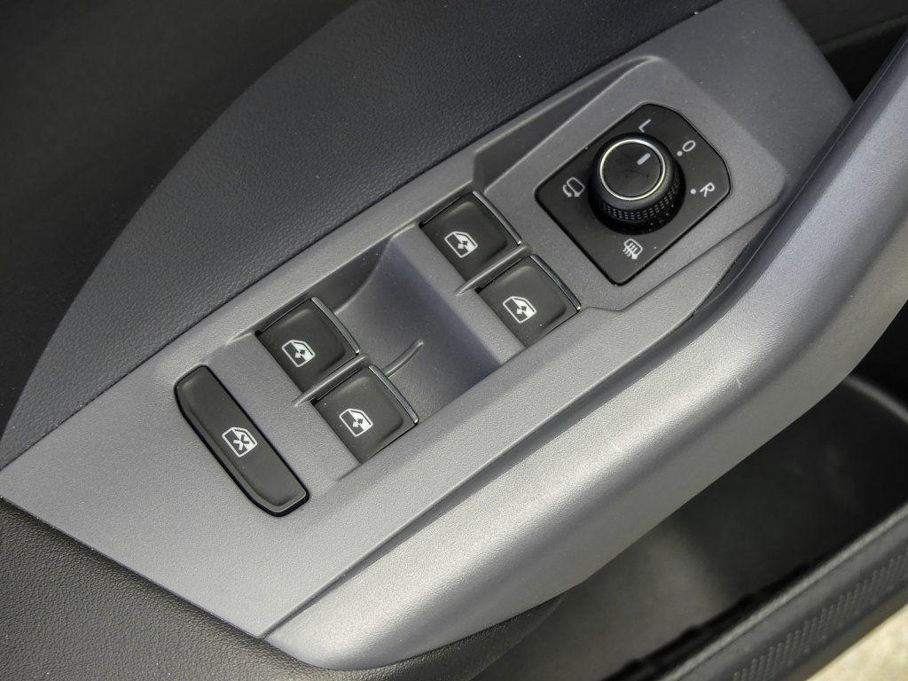 Volkswagen T-Cross 1.0 TSI United ACC AppConnect LightAssis, миниатюра 13