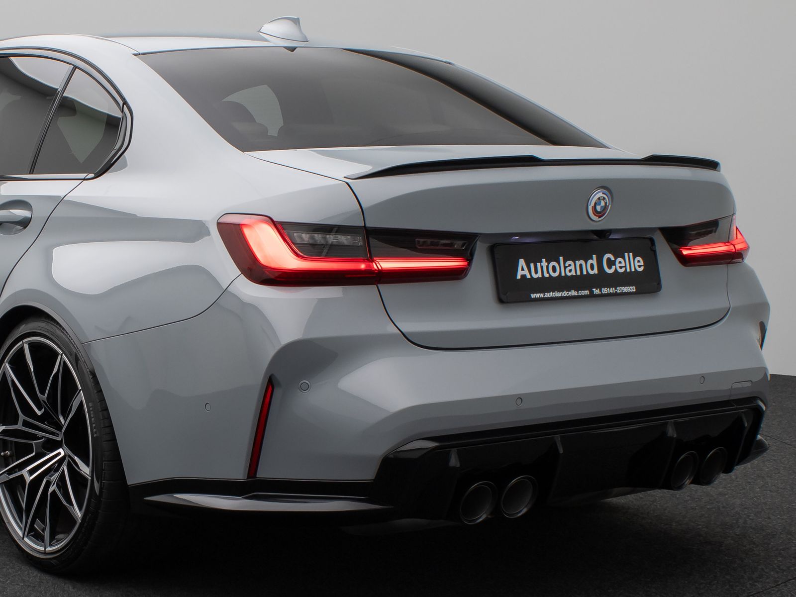 Fahrzeugabbildung BMW M3 Competition xD Glasdach Laser 360°HUD H/K DAB