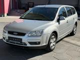 Ford Focus Turnier Style*TEMPOMAT*KLIMA*PDC* - Ford Focus aus 2007: Style