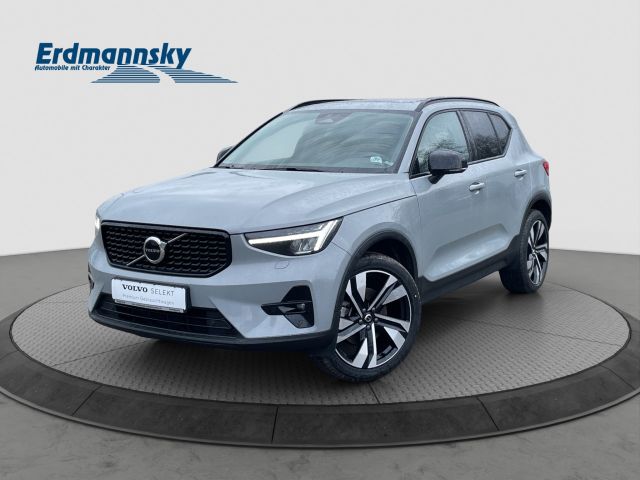 Volvo XC40 B4 Ultra Dark/StHz/Pano/Kam/20Zoll/ab 1,99%