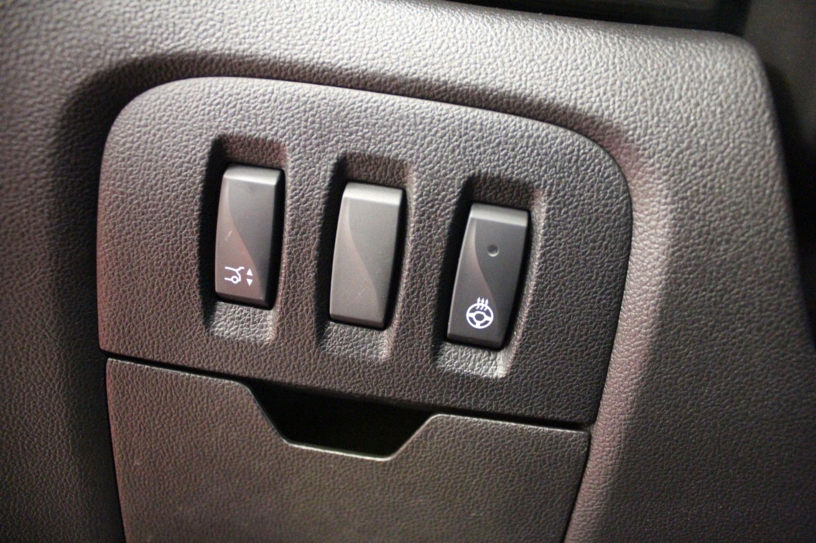 Fahrzeugabbildung Renault Espace Initiale Paris dCi 190 EDC *Volle Ausst.*