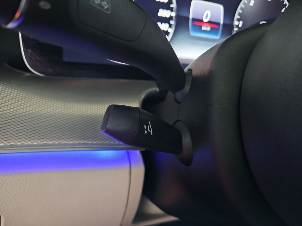 Fahrzeugabbildung Mercedes-Benz E 400 d 4M Luxury Pano Memory Totwi. LED 360°