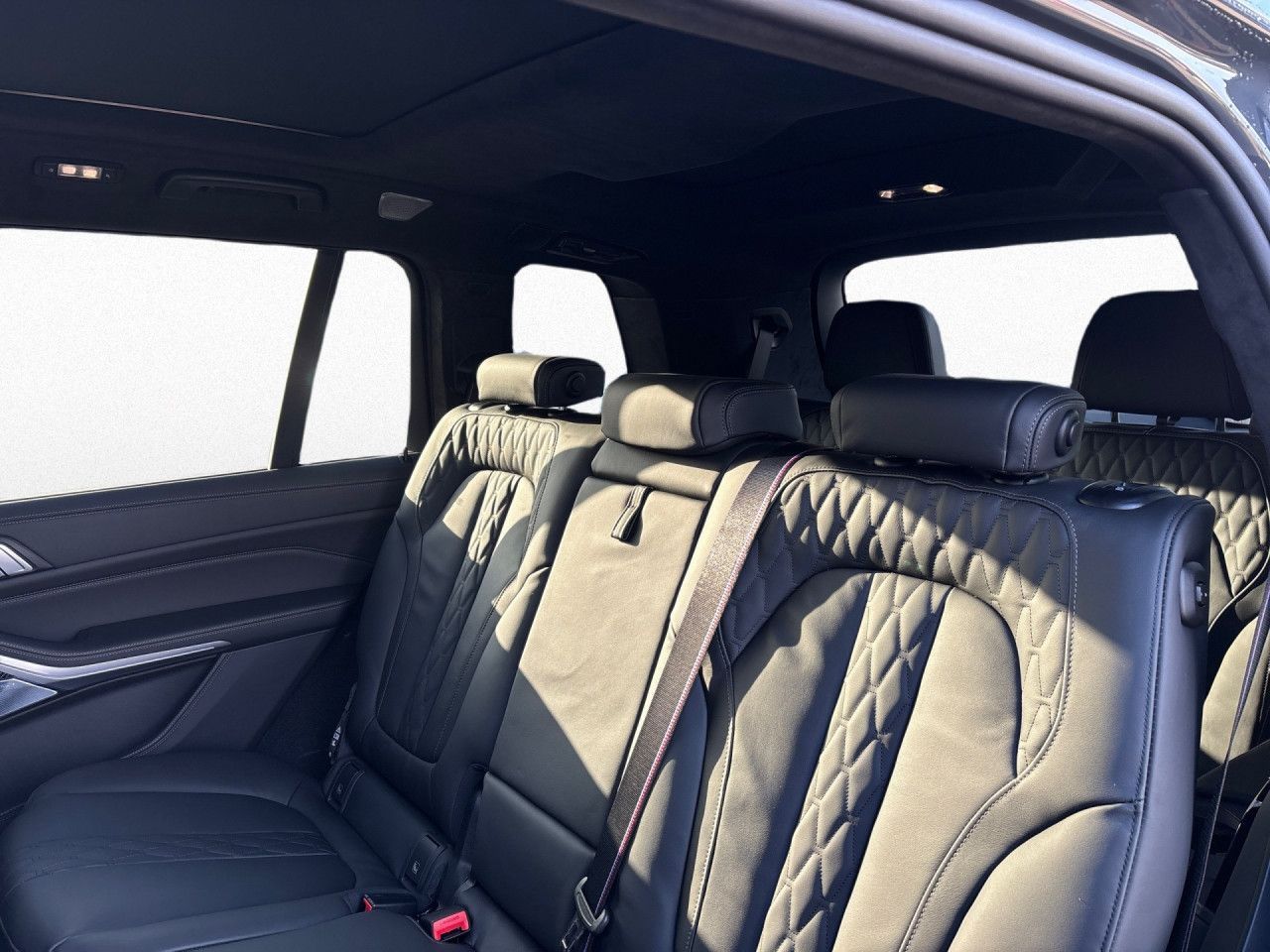 BMW X7 M60 - Bild 11