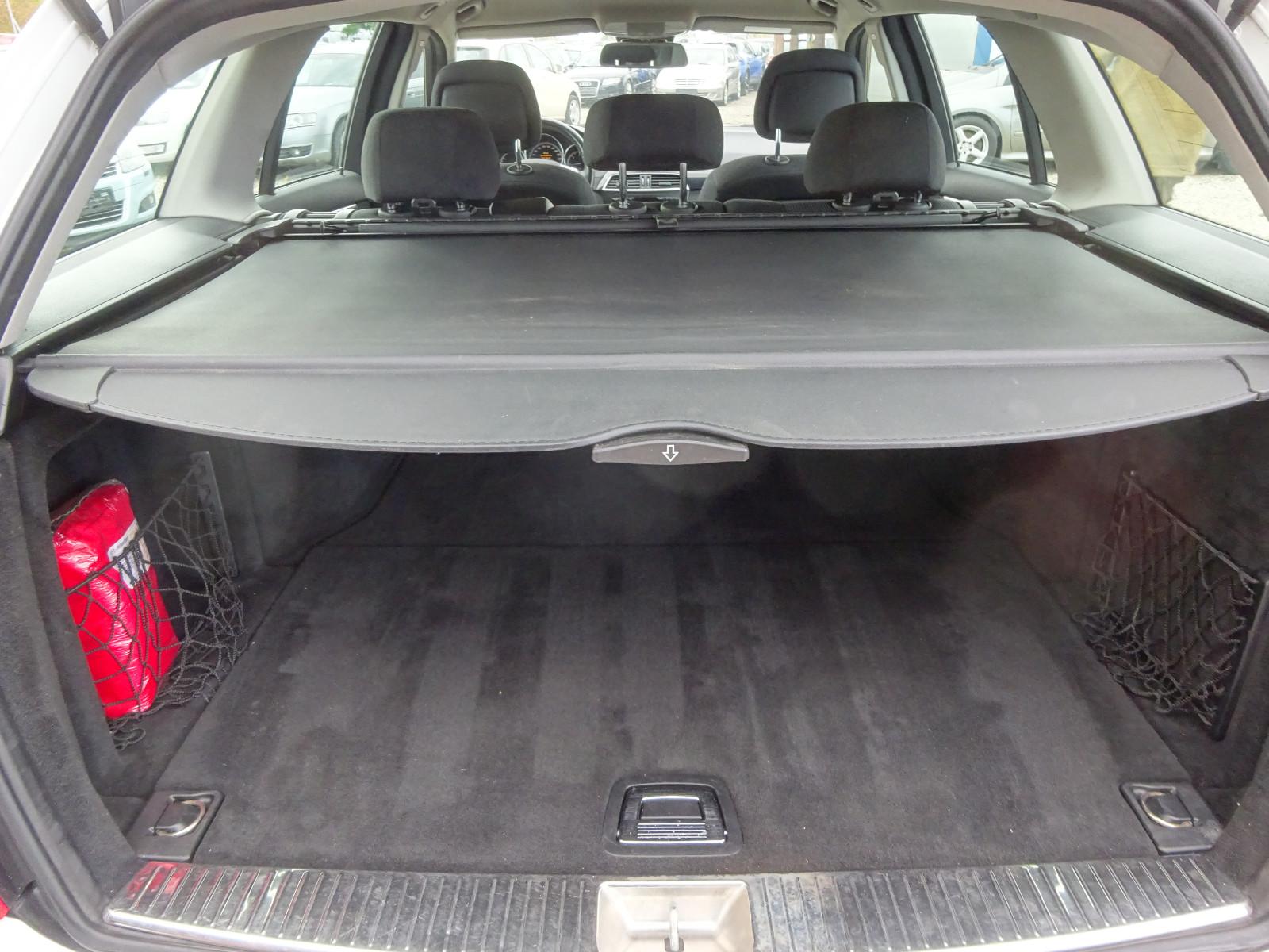 Mercedes-Benz C200 2013 — photo 10