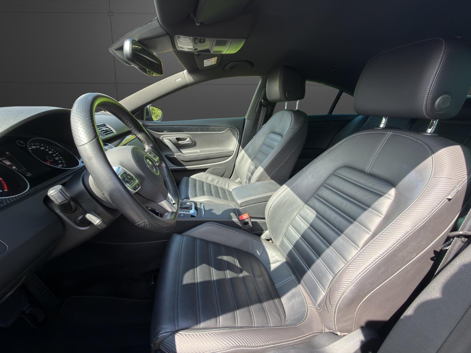Volkswagen Passat CC R Line AHK Leder Navi PDC Bi Xenon DSG