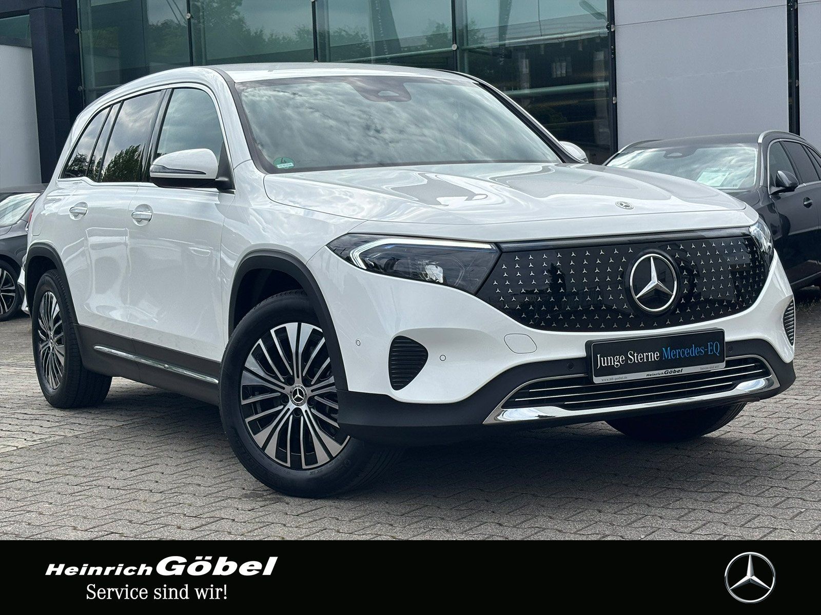 Fahrzeugabbildung Mercedes-Benz EQB 250+ ELECTRIC ART*MEMORY*APPLE CAR-PLAY*TOTW