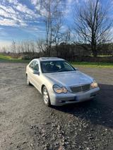 Mercedes-Benz Mercedes Benz C180 - gebrauchte Mercedes-Benz C 180 aus dem Jahr 2001