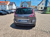 Renault Scenic Bose Edition 2.0 16V 140 CVT Bose Edition - Renault Scenic: 16v