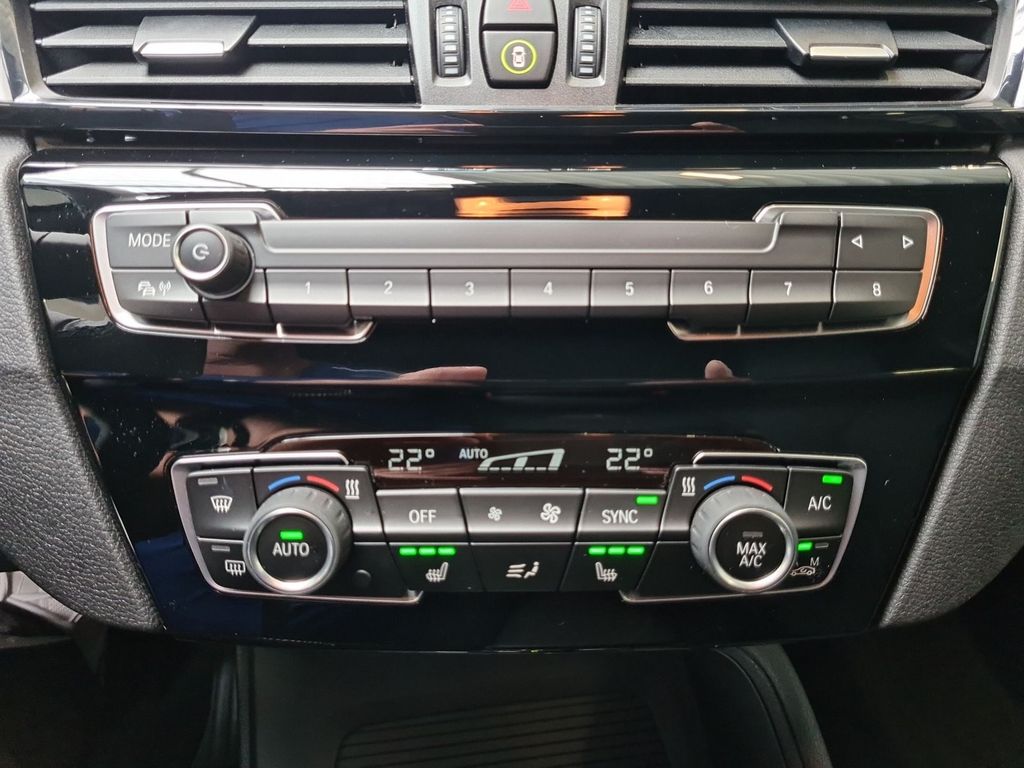 BMW X1 xDrive25e Advantage DAB LED Navi Tempomat Shz