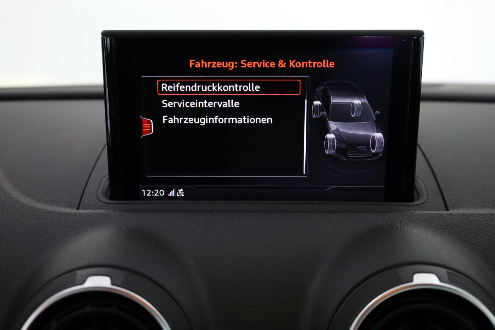 Fahrzeugabbildung Audi A3 Sportback 30 TDI Navi,Xenon,SH,PDC,Allwetter